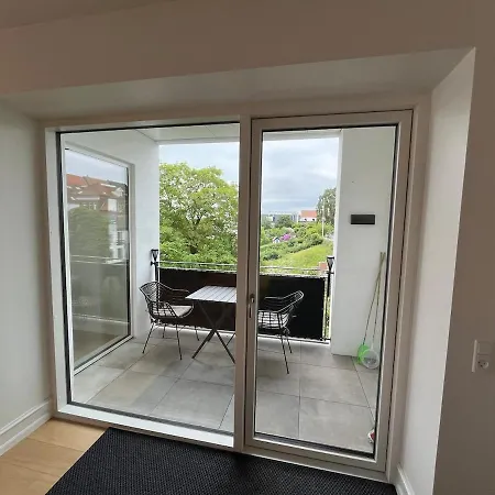 Overlooking With 8 Beds דירה סקנדרבורג